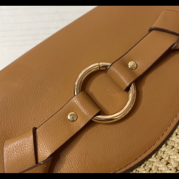 Purse - Picture 2 of 3